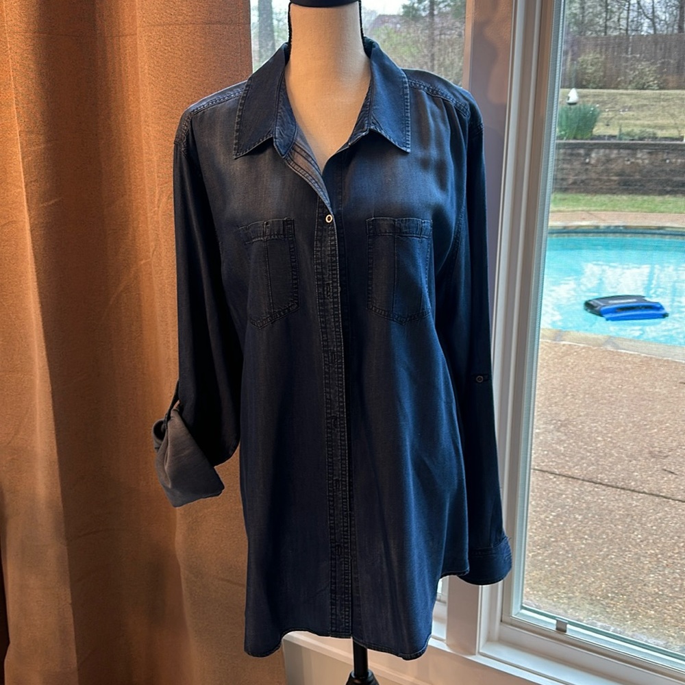 Women’s Denim Button Up Sz XXL